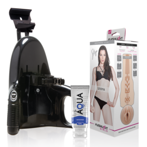 Stoya Destroya Fleshlight med Universal Launch