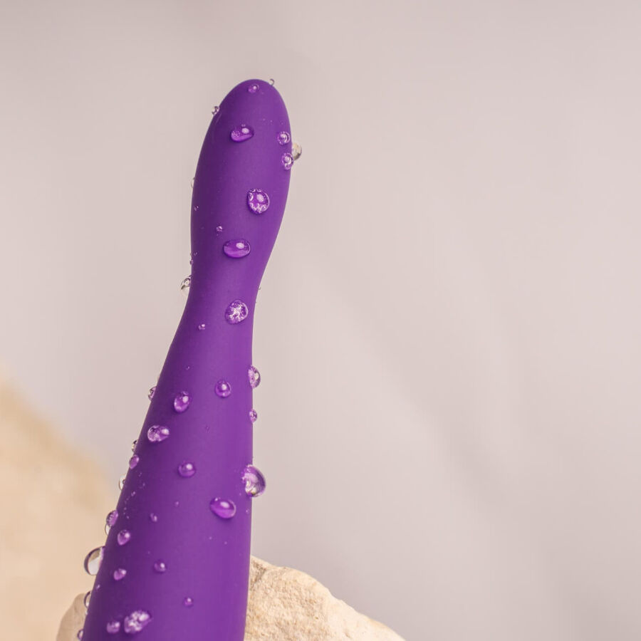 ROCKS- OFF - PETITE SENSATIONS TEAZER ANAL PLUG VIBRATOR PURPLE - Image 3